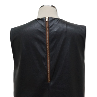 Vestido Corte Solto e com Ecopele