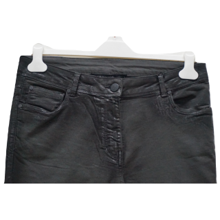 Calças com Lavagem Efeito Brilho