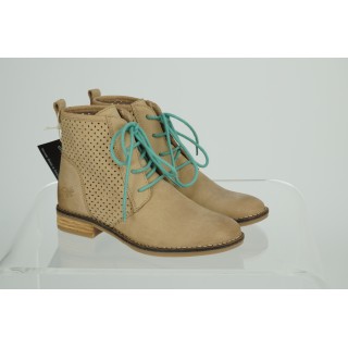 Botins com cordões - Fabricados em Portugal