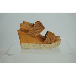 Sandálias de rampa camel Baltarini