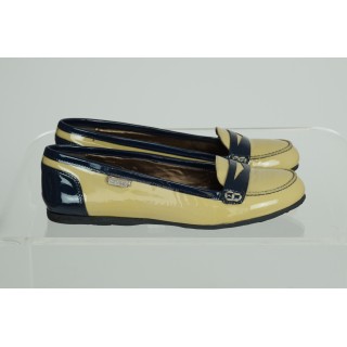 Sabrinas Azul/Bege de Verniz