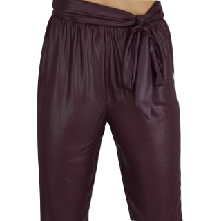 Calças fluídas com laço OKY