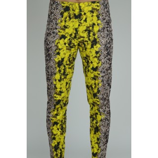 Calças padrão floral OKY