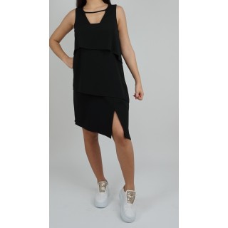 Vestido com folhos OKY