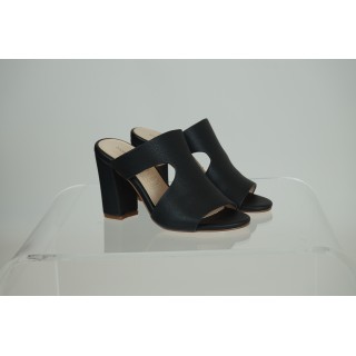 Mules com salto Silvian Heach